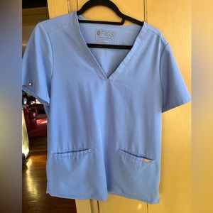 Casma Figs Medium Blue Ceil Scrub Top